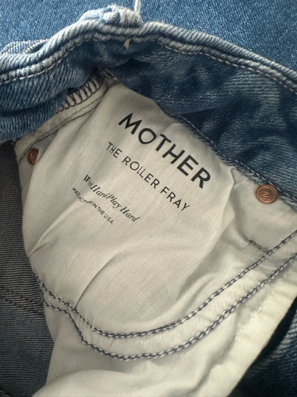 Mother Jeans The Roller Fray - Picture 3 of 7
